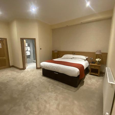 The City Hotel Dunfermline Zewnętrze zdjęcie